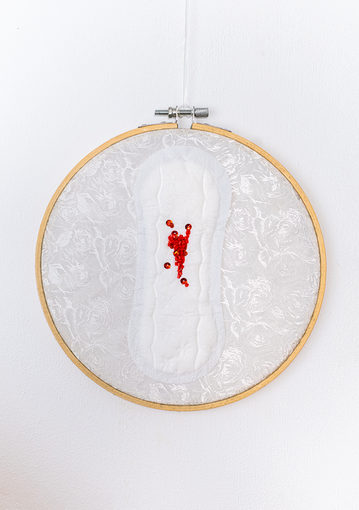 (H)ARUS I Mixed Media, 18cm diameter